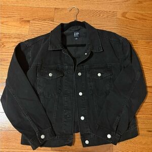 GAP Women’s Boyfriend Denim Jacket